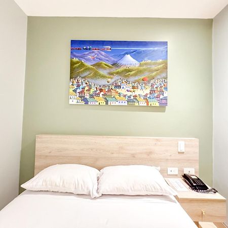 Gh Sander Hotel Гуаякуил Екстериор снимка